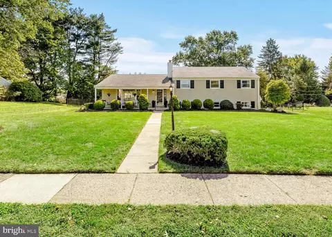 3897 James Rd, Huntingdon Valley, PA 19006