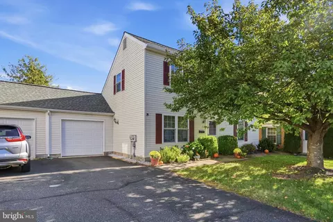 1719 Rosedale Ct, Lansdale, PA 19446
