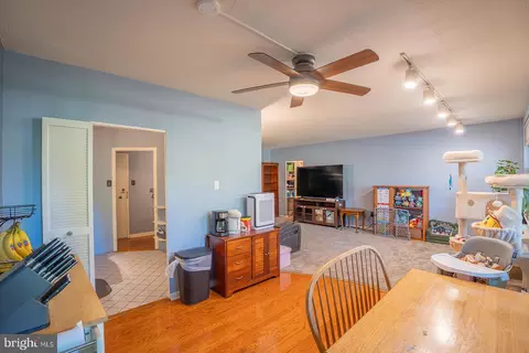 7900 Old York Rd #409-B, Elkins Park, PA 19027
