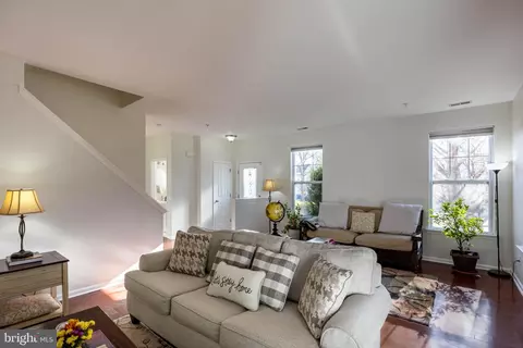 Living - 12 Old Cedarbrook Rd, Wyncote, PA 19095 photo 3 of 3