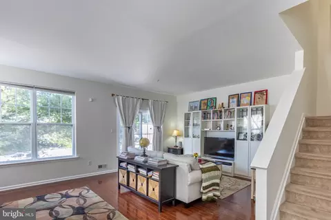 Living - 12 Old Cedarbrook Rd, Wyncote, PA 19095 photo 2 of 3
