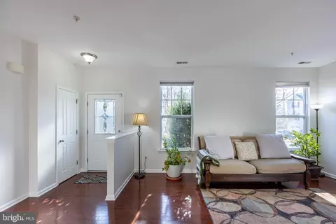 Entry Way - 12 Old Cedarbrook Rd, Wyncote, PA 19095 photo 1 of 3