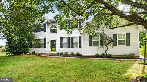 75 Long Meadow Rd, Royersford, PA 19468