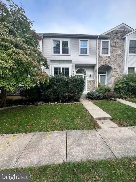112 Hemlock Dr Apt, Collegeville, PA 19426