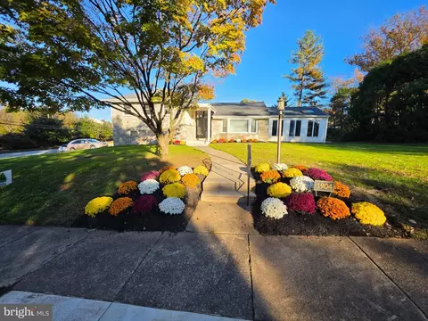 1904 Quill Ln Apt, Oreland, PA 19075