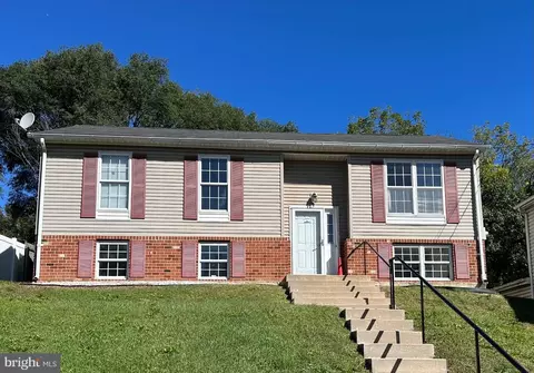 715 Lincoln Ave Apt, Pottstown, PA 19464