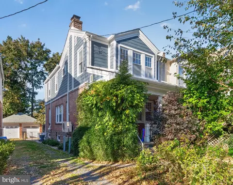 219 Hillside Ave Apt, Jenkintown, PA 19046