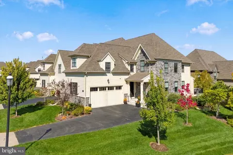 601 Bartram Ct, Flourtown, PA 19031