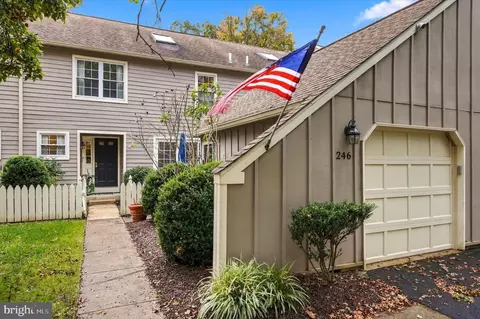 246 Tulip Tree Ct, Blue Bell, PA 19422
