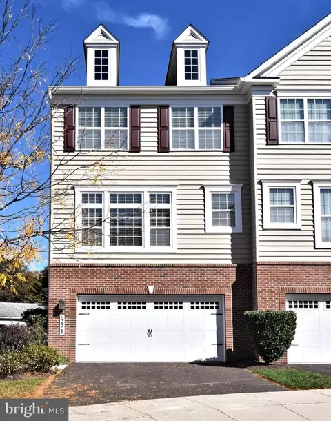 451 Williamson Ct Apt, Lansdale, PA 19446