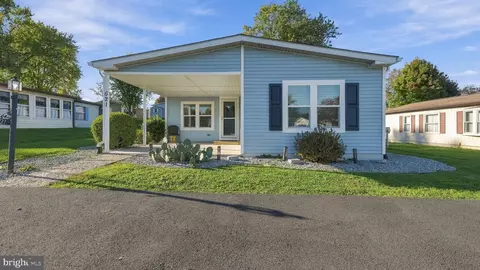 621 Pheasant Run #north, North Wales, PA 19454