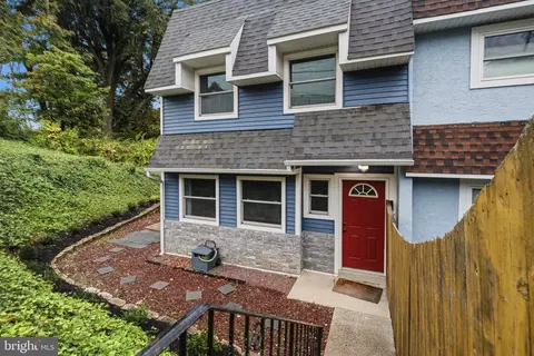 942 Green St, Bridgeport, PA 19405