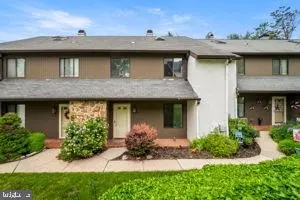132 Pinecrest Dr #king, King Of Prussia, PA 19406