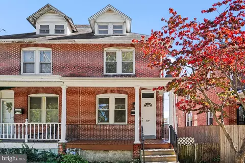 134 Hartranft Ave, Norristown, PA 19401