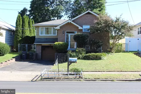 313 Church Rd Apt, Jenkintown, PA 19046
