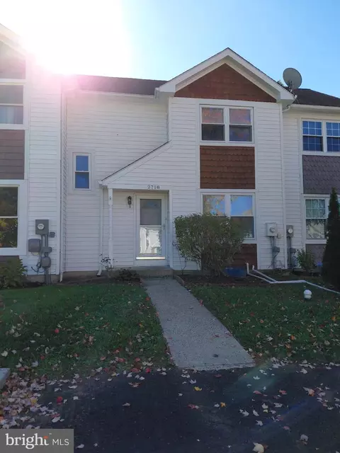 2718 Jean Dr Apt, Hatfield, PA 19440