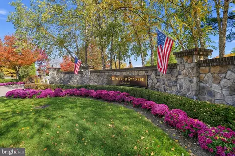 4301 Lilac Ct, Lansdale, PA 19446