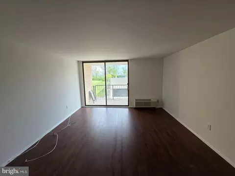 666 W Germantown Pike #2103, Plymouth Meeting, PA 19462