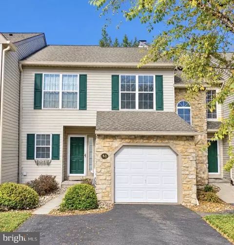 43 Essex Ct, Norristown, PA 19403