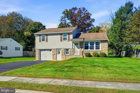 483 Jefferson St, Plymouth Meeting, PA 19462