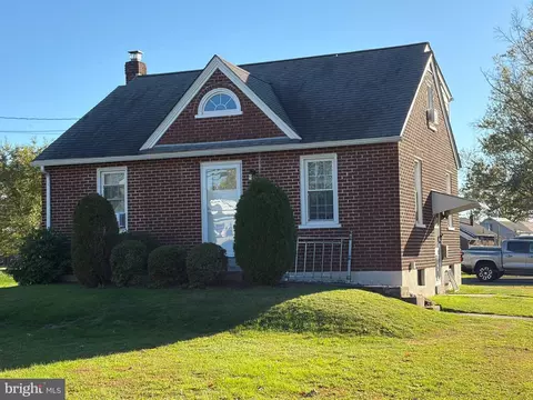 320 N 4th St, Souderton, PA 18964