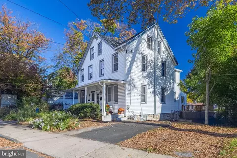 455 Crest Ave, Elkins Park, PA 19027