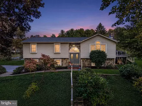 2008 Mimosa Ln Apt, Pottstown, PA 19464