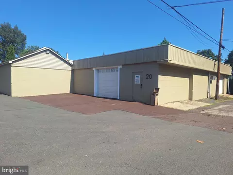 20 E 7th St, Pottstown, PA 19464