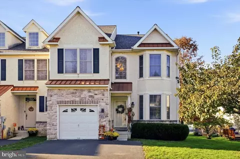 106 Cricket Dr, Conshohocken, PA 19428