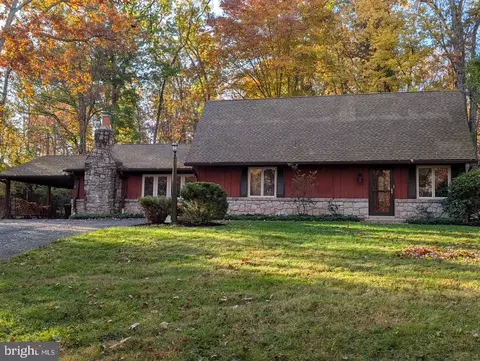 14 Meng Rd, Schwenksville, PA 19473