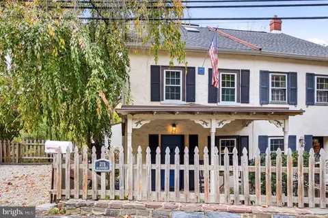 278 Balligomingo Rd Apt, Conshohocken, PA 19428