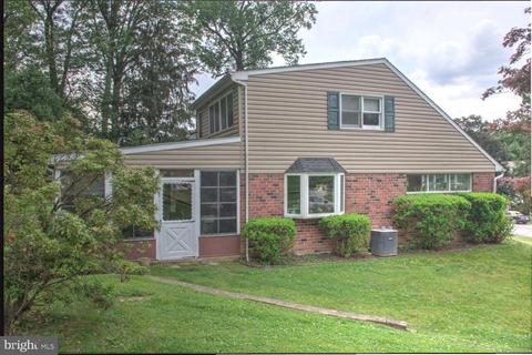 676 Mallard Rd, Wayne, PA 19087 photo 2