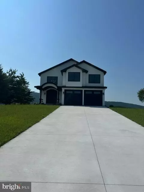 26 Sunshine Cir, Lewistown, PA 17044