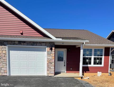 95 Pacific Ave, Milroy, PA 17063