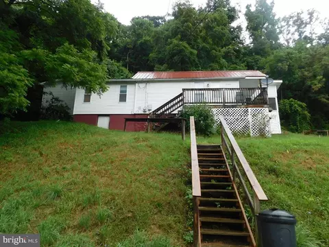 1109 Seventh St W, Lewistown, PA 17044
