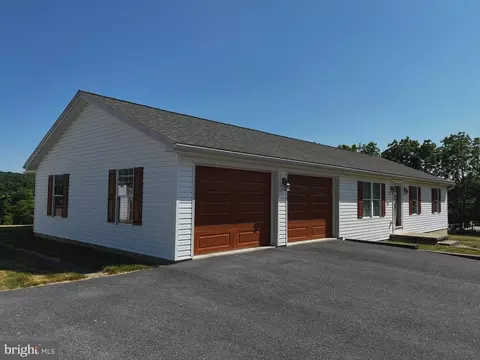 531 Old Park Rd, Lewistown, PA 17044