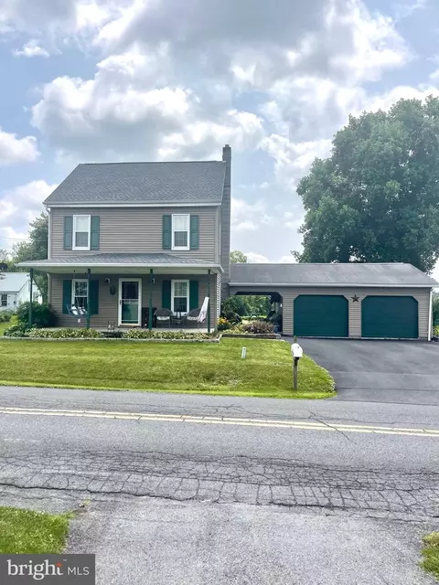 1438 N River Rd, Granville, PA 17029