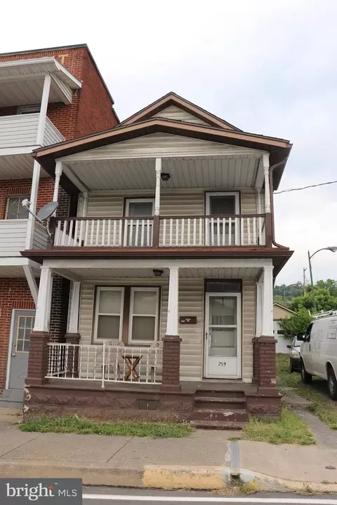 259 W Third St, Lewistown, PA 17044