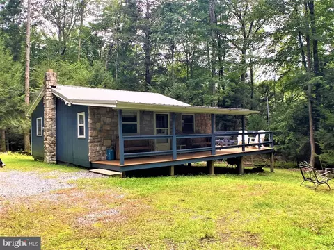 140 Bens Bye Way, Milroy, PA 17063