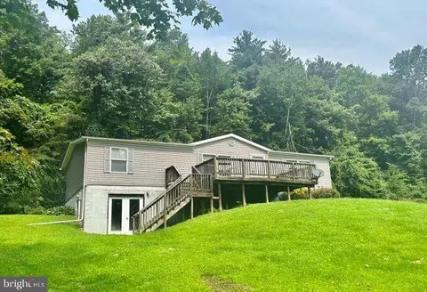 100 Dakota Dr, Mcclure, PA 17841