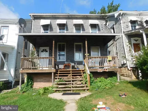 62 Catherine St, Lewistown, PA 17044