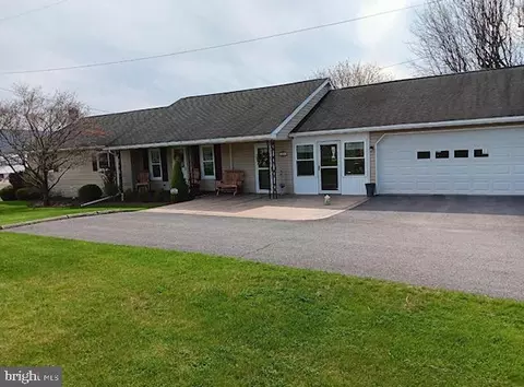 40 State St, Belleville, PA 17004