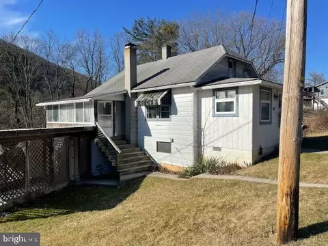 5824 Old Us Highway 322, Milroy, PA 17063