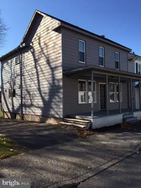 342 S Wayne St, Lewistown, PA 17044