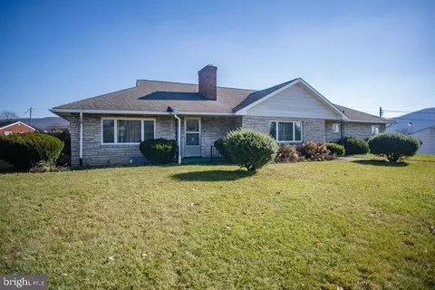 4251 Old Us Highway 322, Reedsville, PA 17084