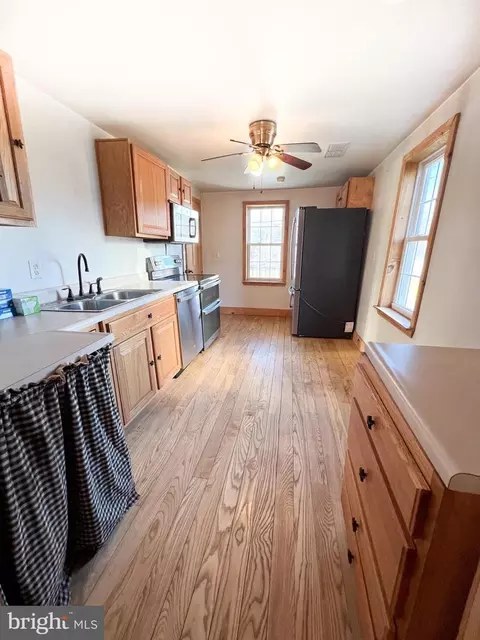 5006 Back Maitland Rd, Mcclure, PA 17841 photo 9