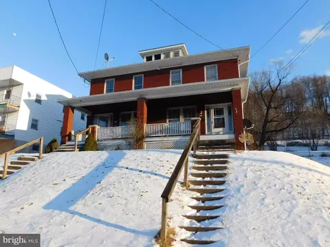 640 642 East Walnut St, Lewistown, PA 17044