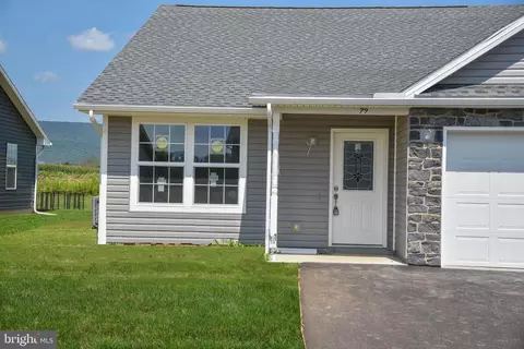 79 Pacific Ave, Milroy, PA 17063