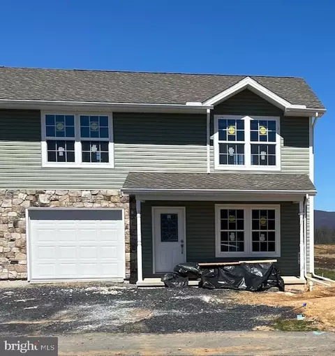 119 Pacific Ave, Milroy, PA 17063