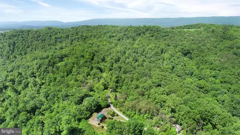263 Overlook Dr, Mcveytown, PA 17051